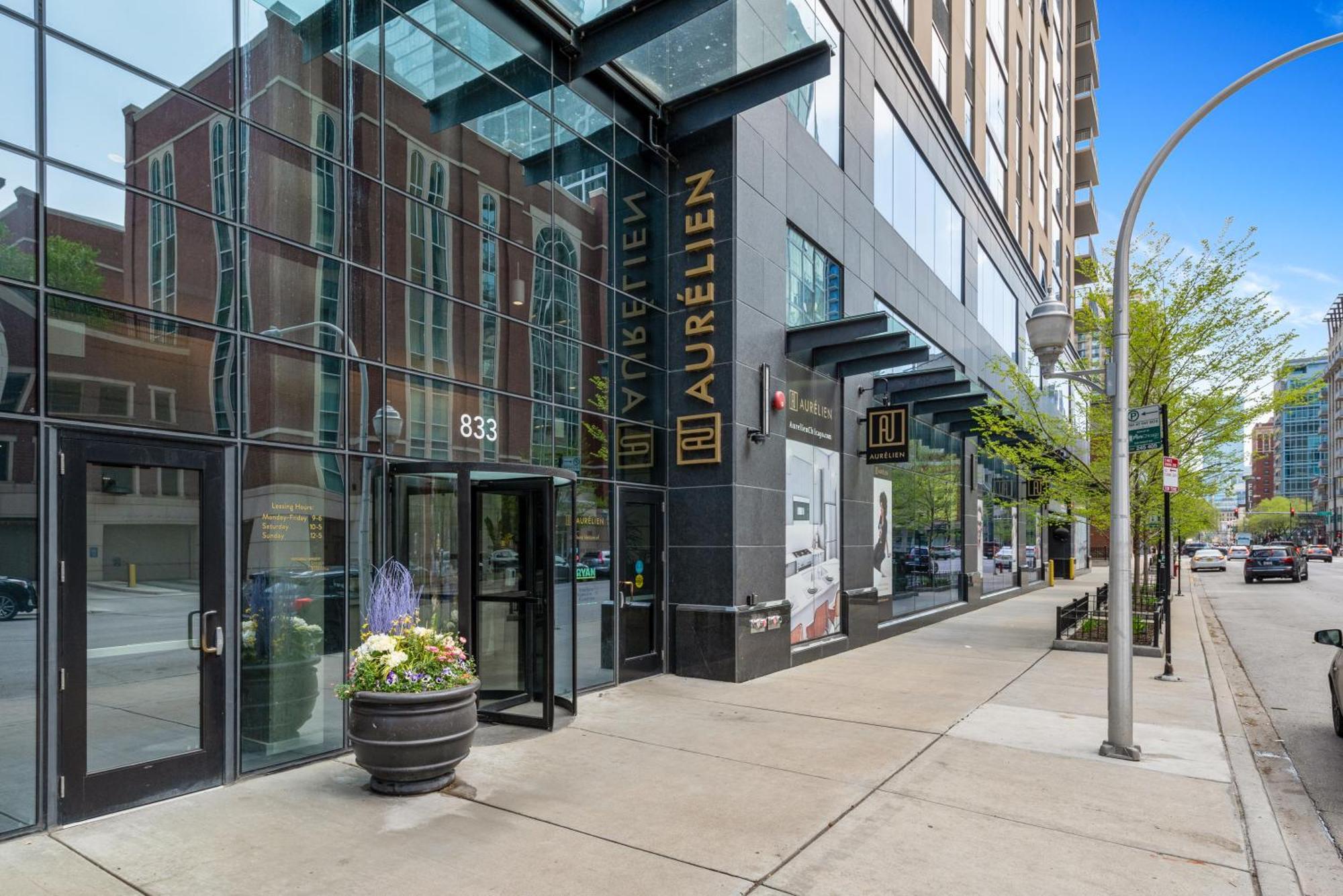 Aurelien Spacious Apartments In The Heart Of Gold Coast Chicago Eksteriør billede